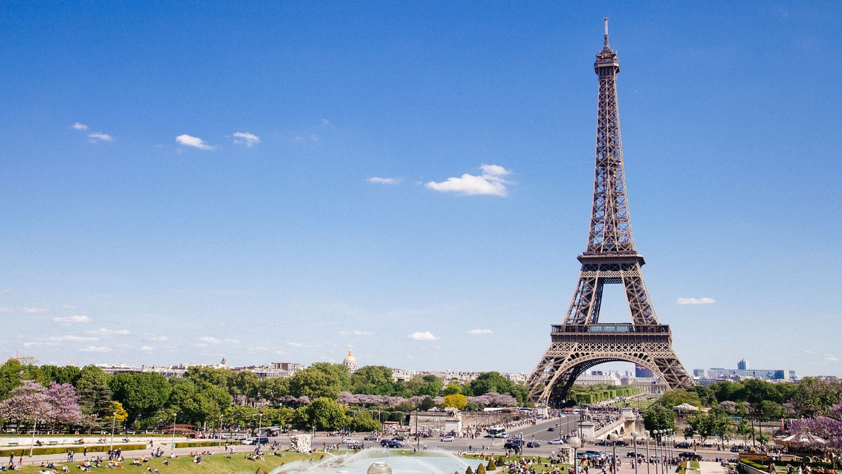 Wagram Protection-Tour Eiffel